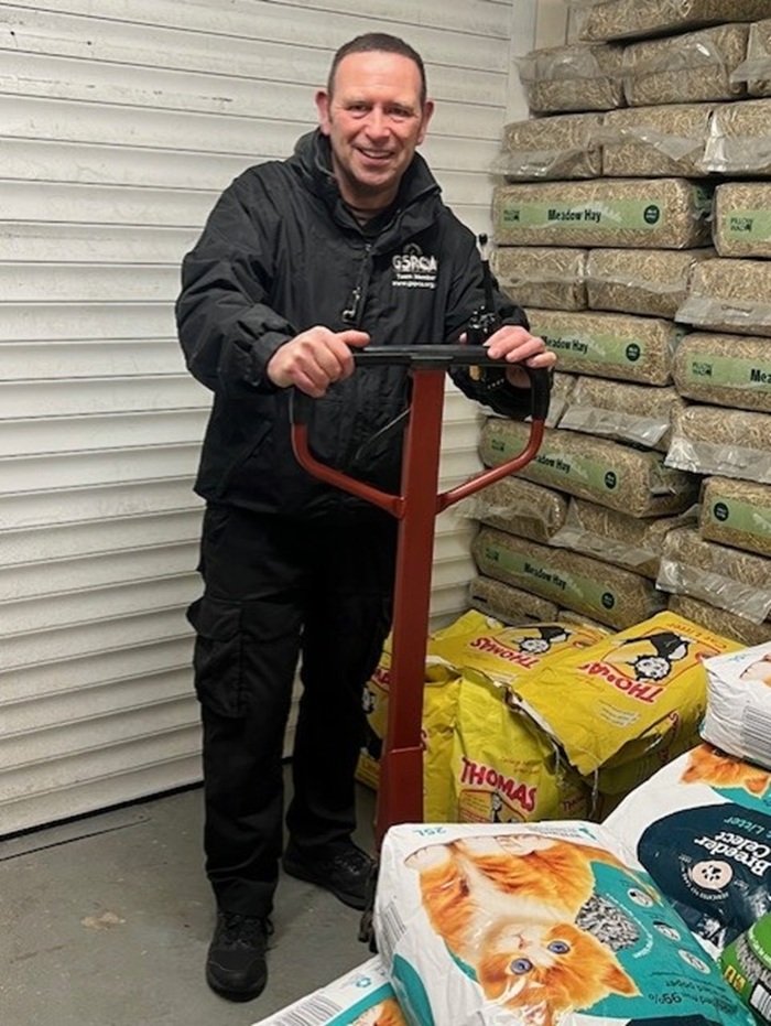 WMS donates pallet truck to help GSPCA move its vital supplies ...