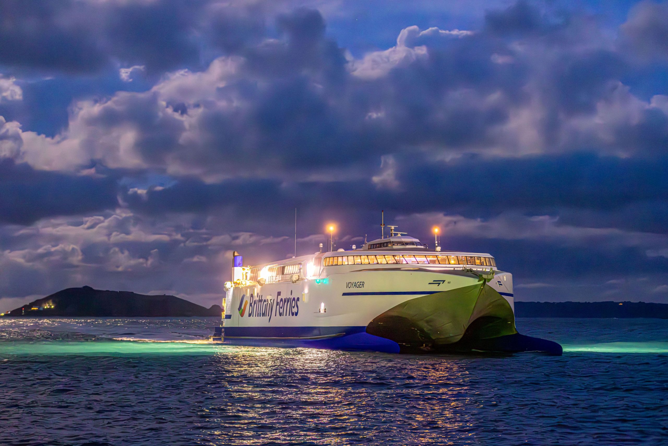 Brittany Ferries announces high-speed timetable, as day-trippers start to stay overnight - Bailiwick Express News Guernsey