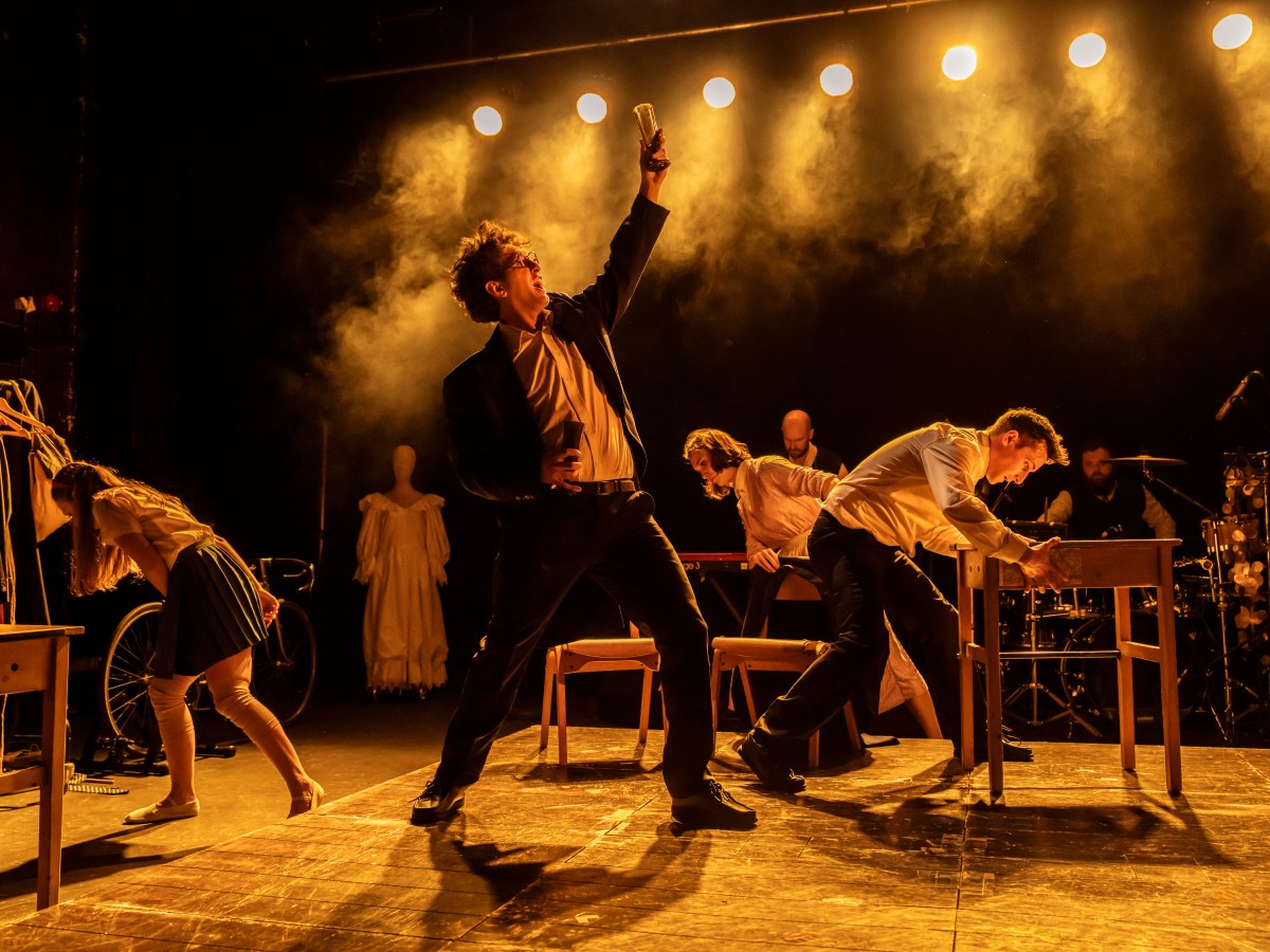 Turning dementia into theatre